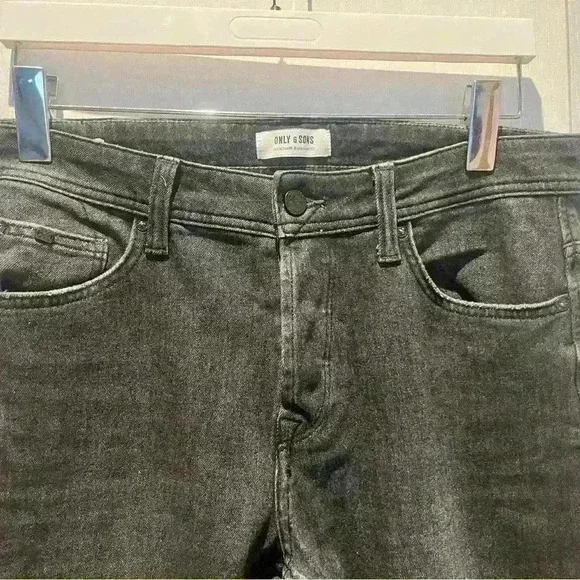 Like  New ONLY & SONS draper life tap jeans - Picture 3 of 14